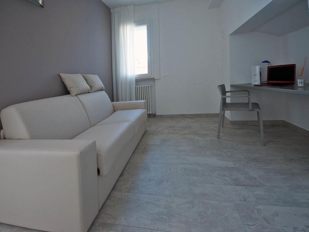 Hotel Saviola Sirmione Room photo